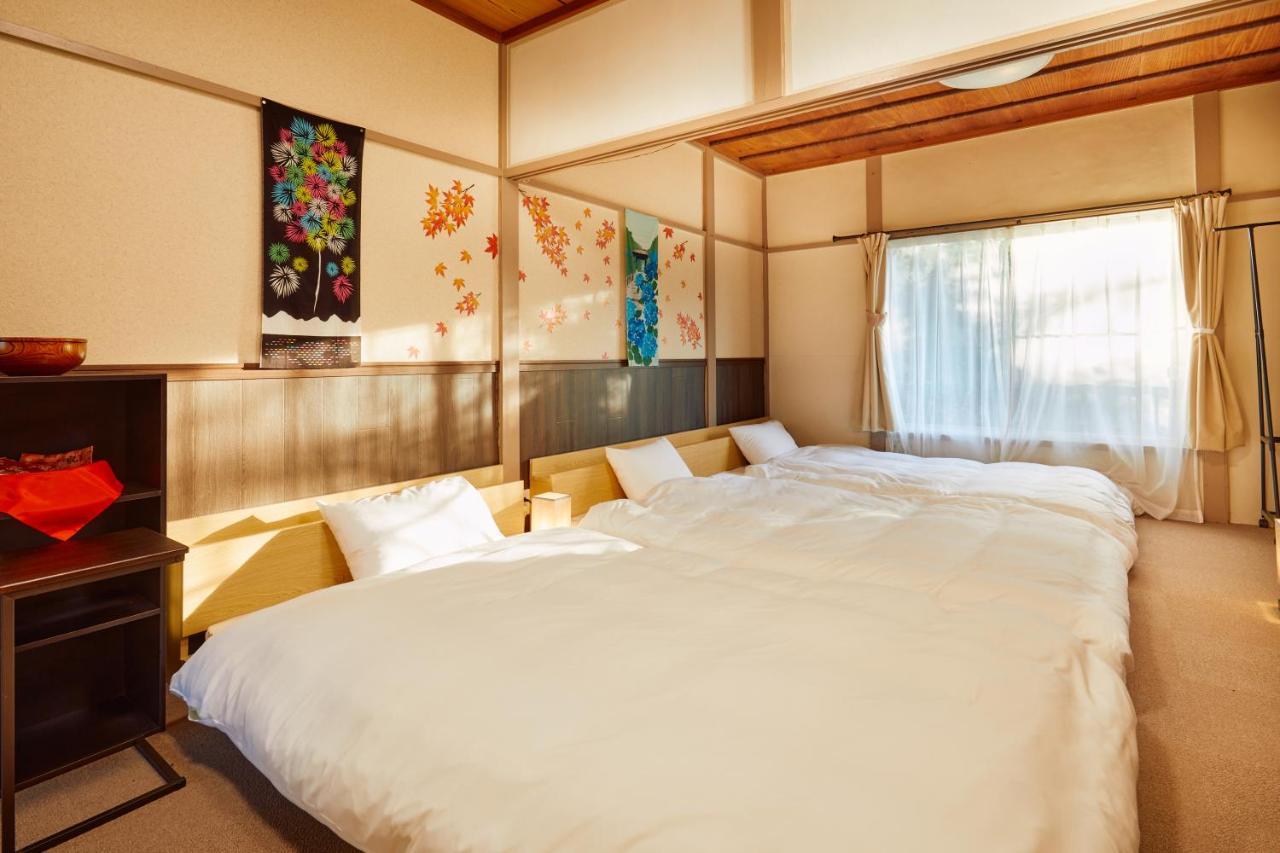 Villa Hakone Kabuto 古民家旅館 150平米 バス停迄一分 準天然温泉 最大12名 Esterno foto